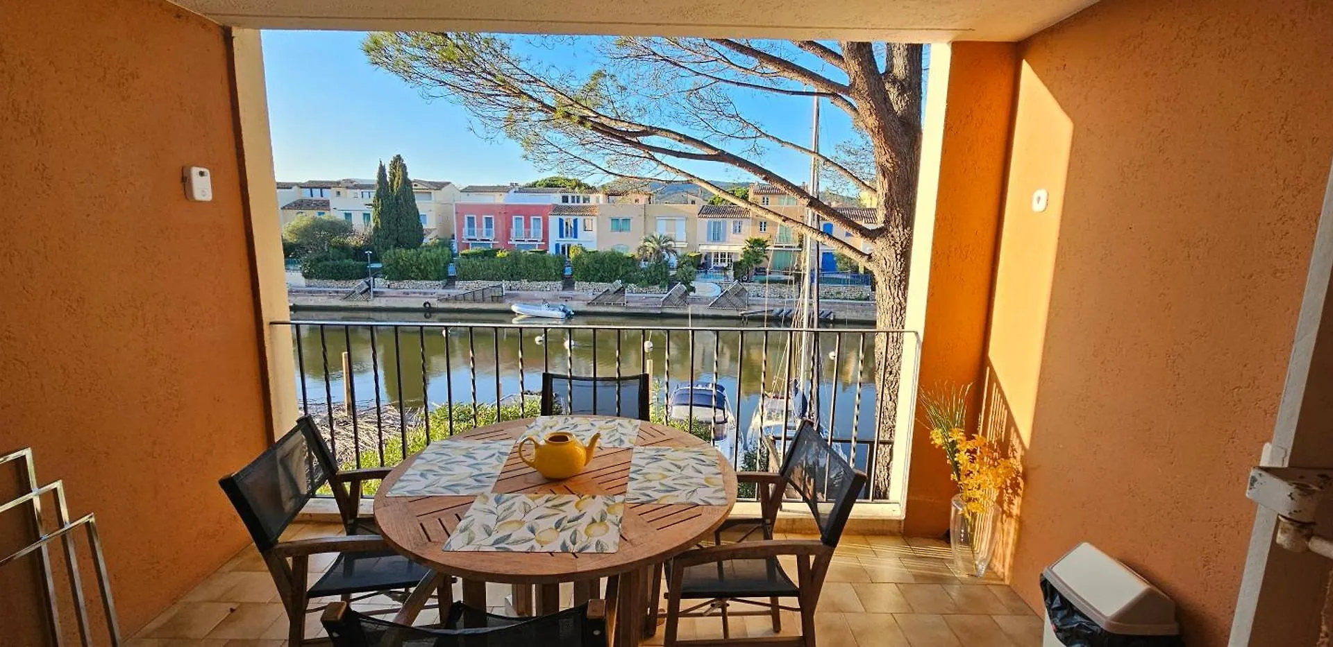 Lemon House Location With View Apartment Cogolin