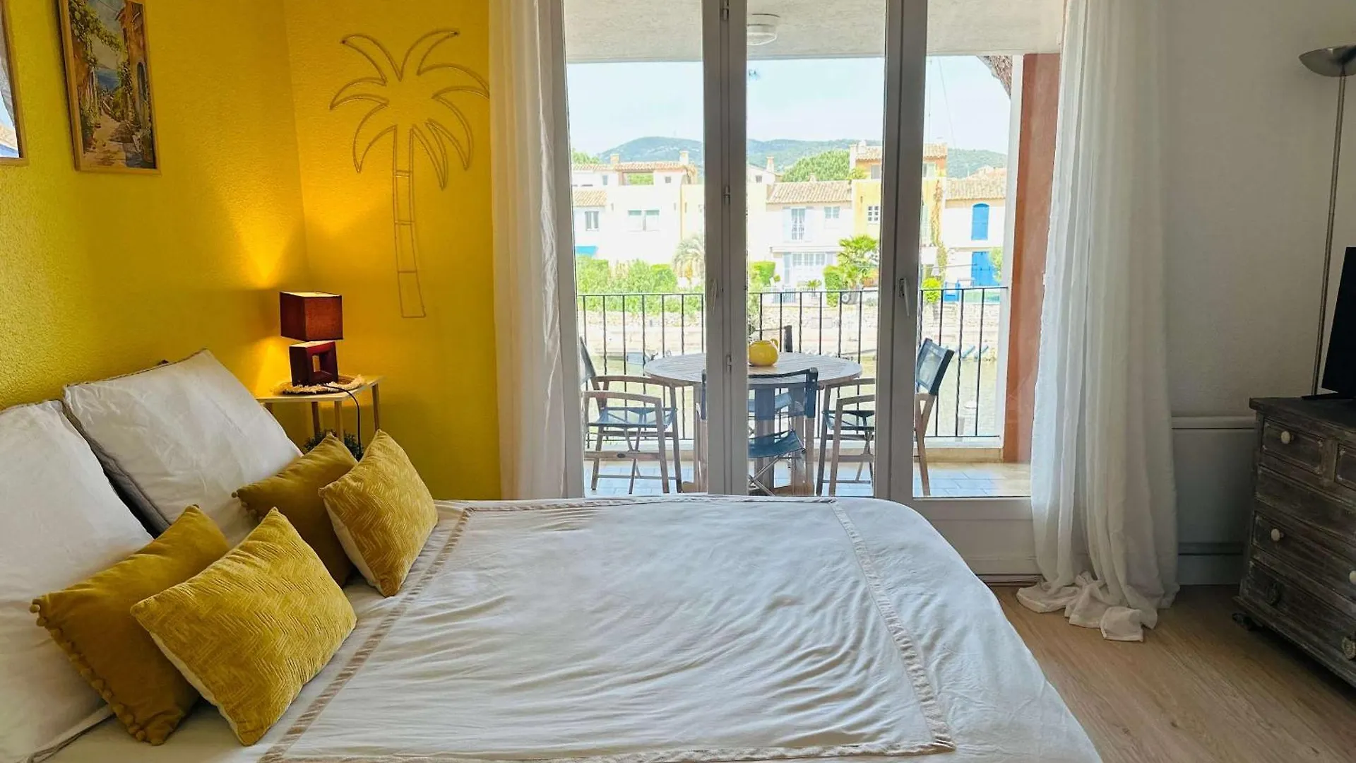 Lemon House Location With View Apartment Cogolin